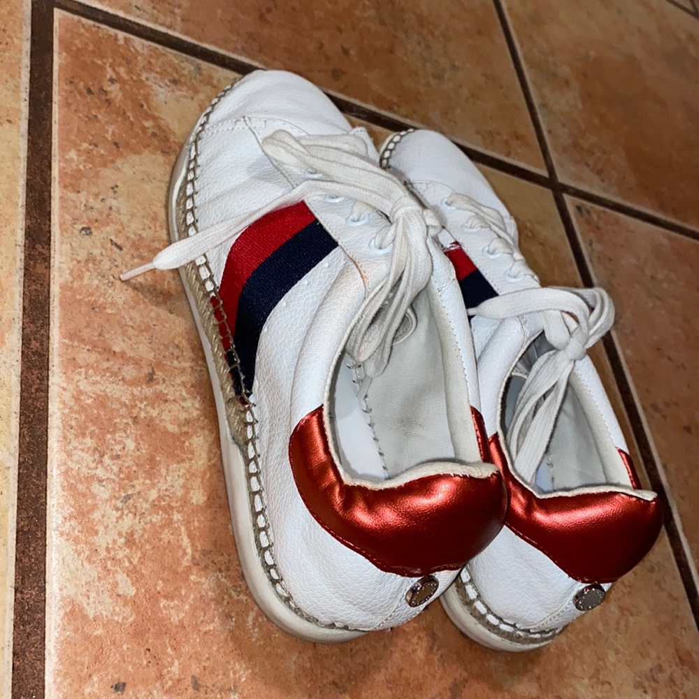 Steve Madden sneakers